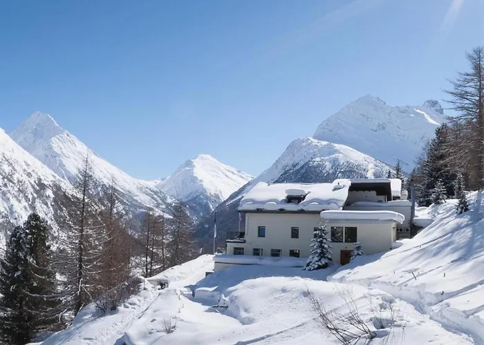 Waldhotel Fletschhorn Panoramic Retreat In Saas Fee