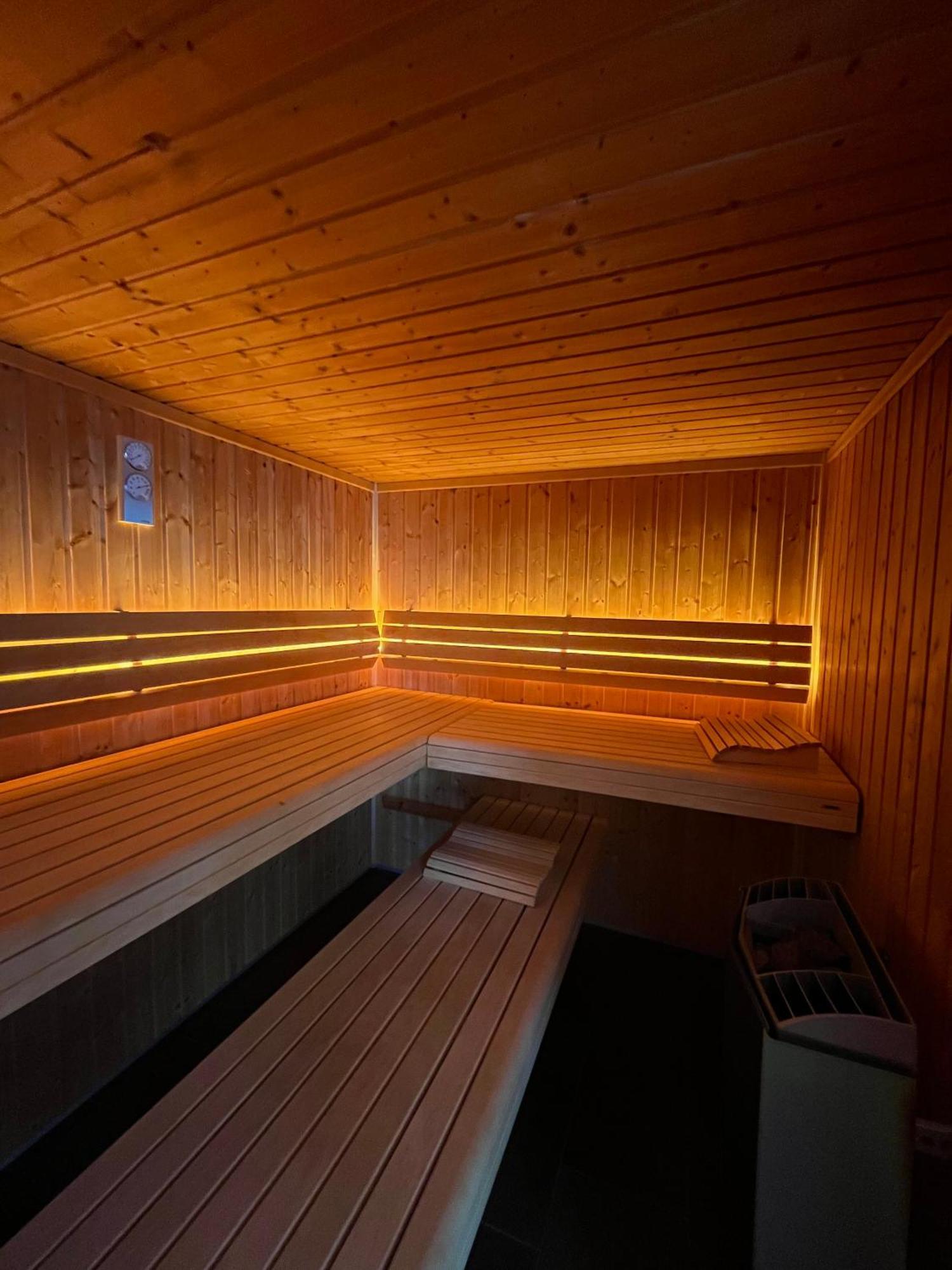 Waldhotel Fletschhorn Panoramic Retreat In Fee 4* Saas-Grund