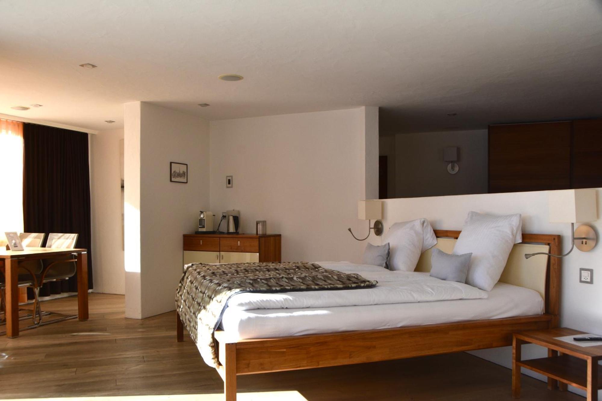 Hotel Waldhotel Fletschhorn Panoramic Retreat In Fee Saas-Grund